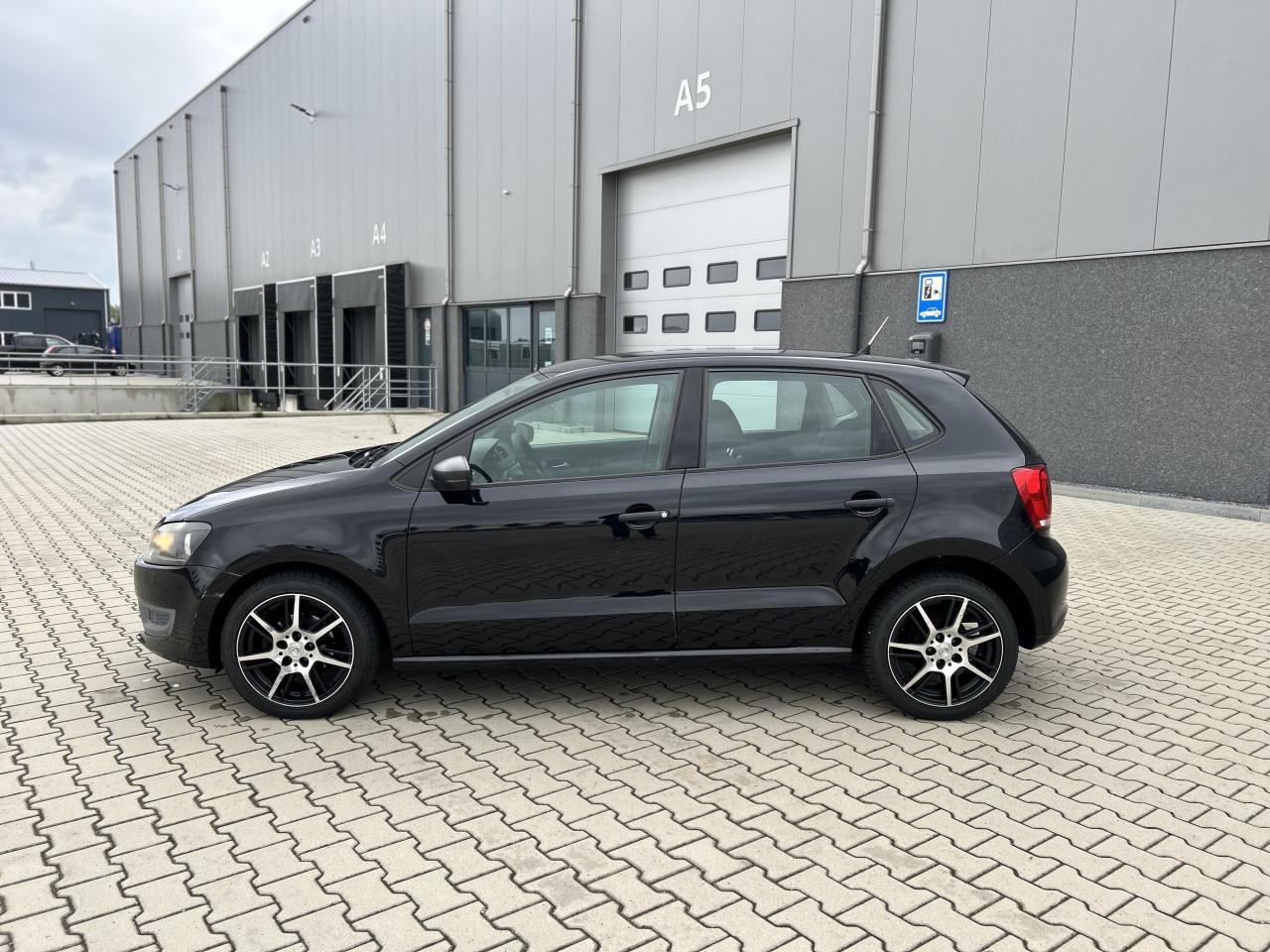 Volkswagen Polo 1.2-12V Comfortline/APK/AIRCO/CARPLAY/