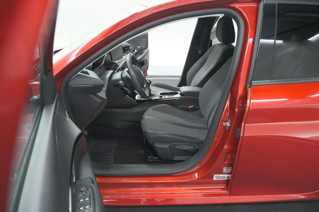 Peugeot 208 puretech 100 allure | camera | navigatie | parkeersensoren | ap