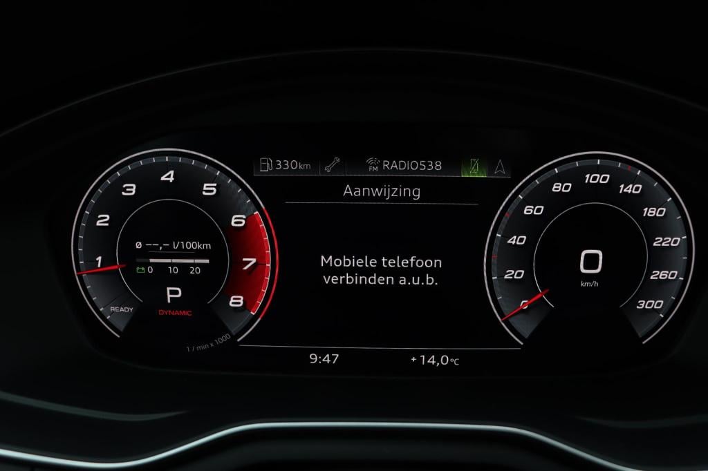 Audi A4 avant 40 tfsi launch edition sport