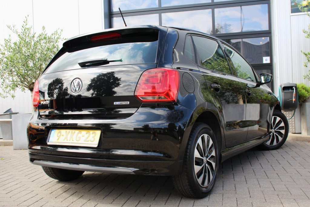Volkswagen Polo 1.4 tdi bluemotion - cruise - navi - airco - org nl - euro 