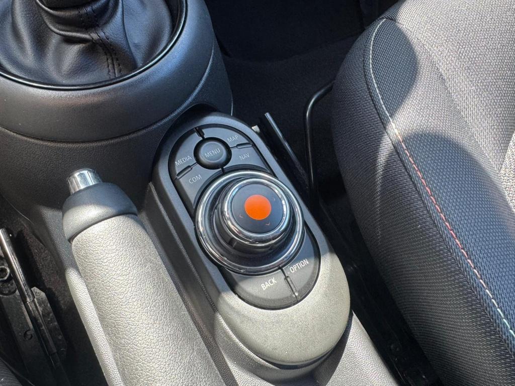 Mini 3-deurs mini 1.5 automaat