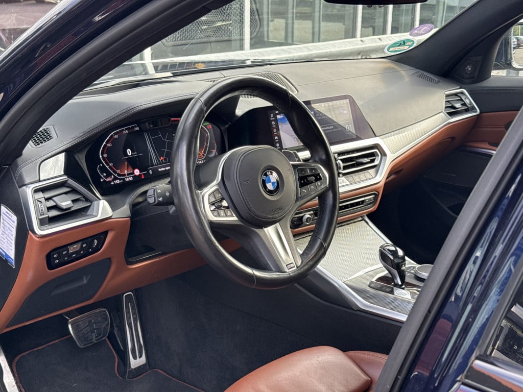 BMW 3-serie touring 330i high executive edition m-sport | nl-auto | 1e eig 