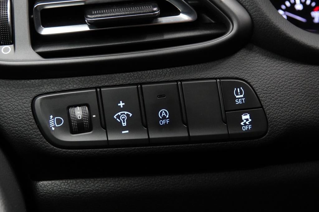 Hyundai I 30 1.0 t-gdi mild-hybrid | cruise | carplay |