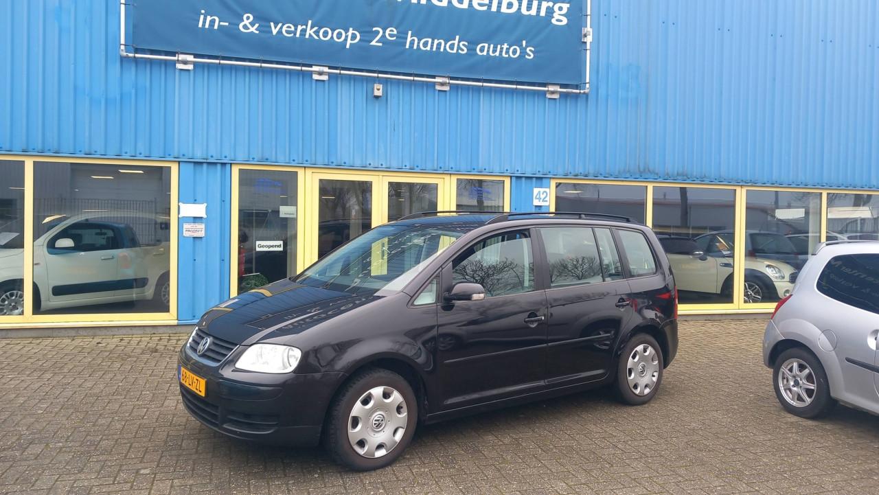 Volkswagen Touran 1,6 16v FSI 5drs Trendline bj:2003 airco