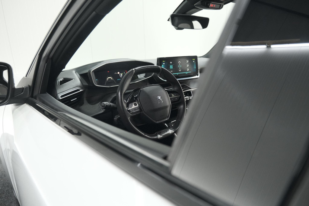Peugeot E-2008 ev gt pack 50 kwh | schuif-/kanteldak | adaptieve cruise con