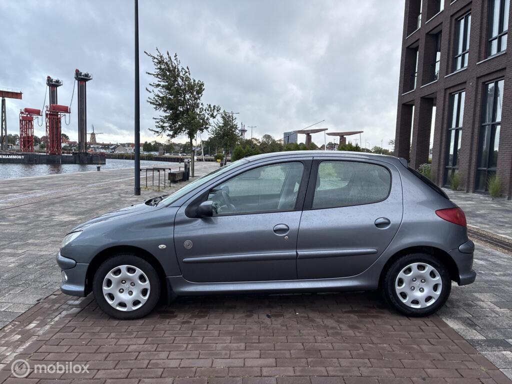 Peugeot 206 1.4 Génération Airco km154.750 5Deurs BJ2008