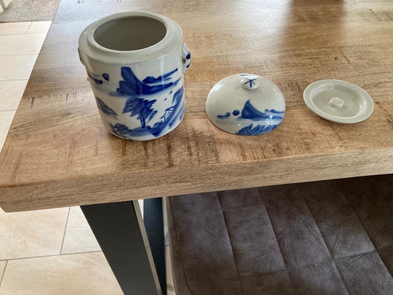 Porceleinen potten