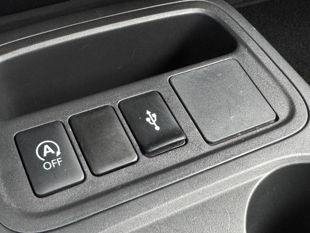 Mitsubishi Space Star 1.2 connect+ | apple carplay/android auto | aircondit