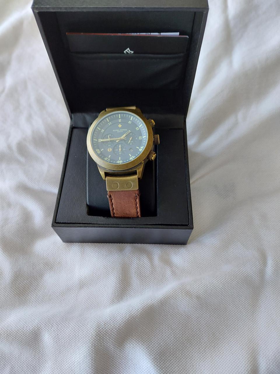 Horloge alpha Sierra defcon