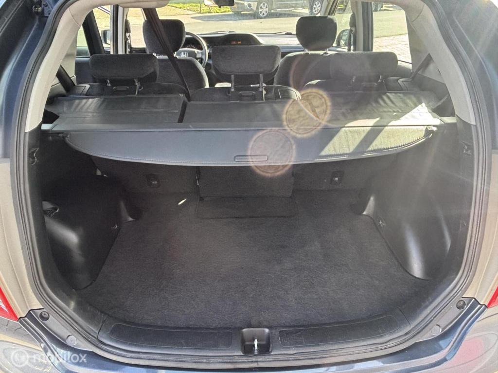 Honda Fr-v 2.0i comfort 6 versn. apk 5-2027