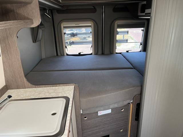Camper