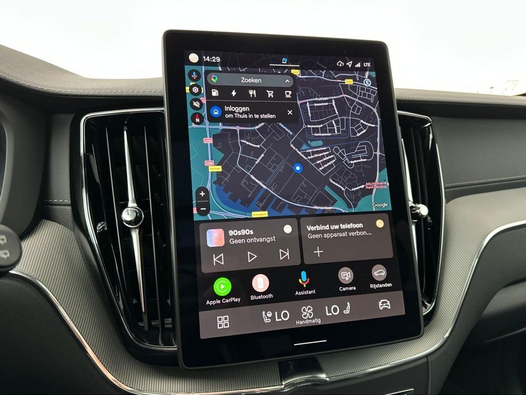 Volvo XC60 t6 398pk recharge ultra black edition| luchtvering| pano| 360cam