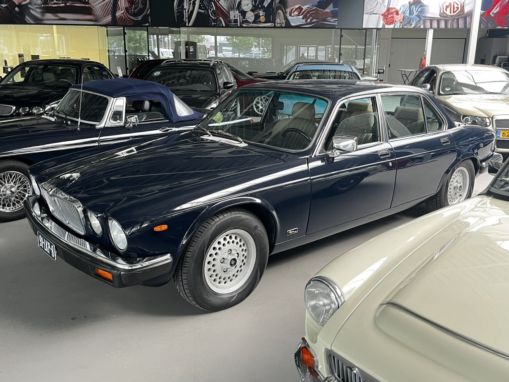 Jaguar Xj 5.3 v12 he sovereign