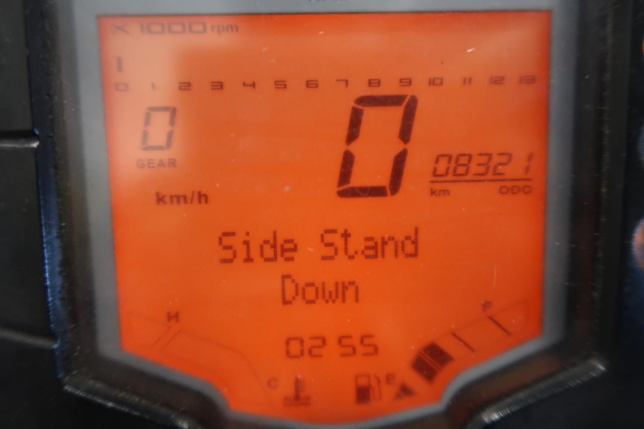 KTM 390 Duke 2013, bijzonder lage km stand