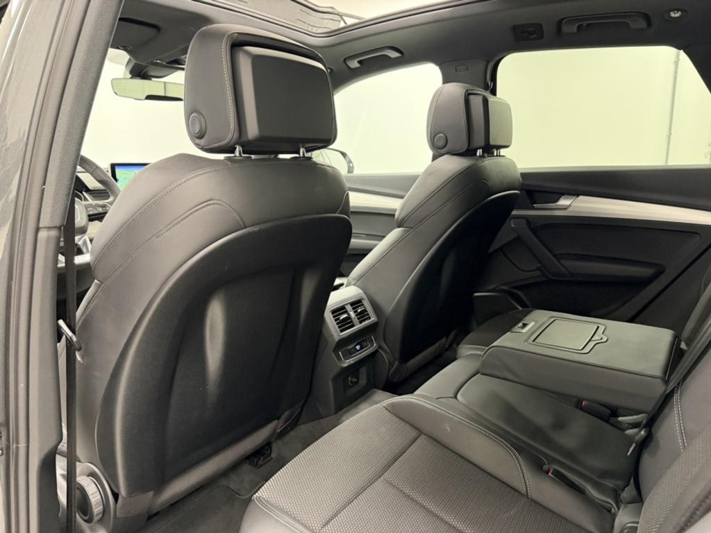 Audi Q5 50 tfsi e s edition | luchtvering | trekhaak | panoramadak |