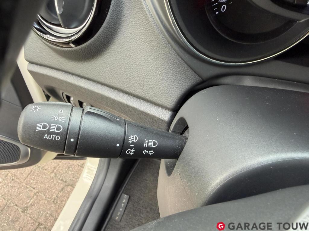 Renault Captur 1.3 tce intens *camera, pdc, clima, cruise nl