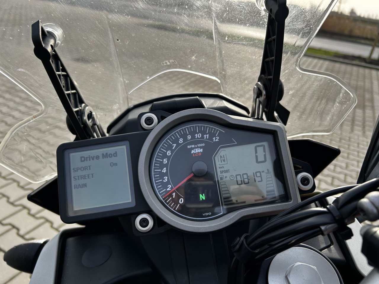 KTM 1050 Adventure/2015/ABS/A2