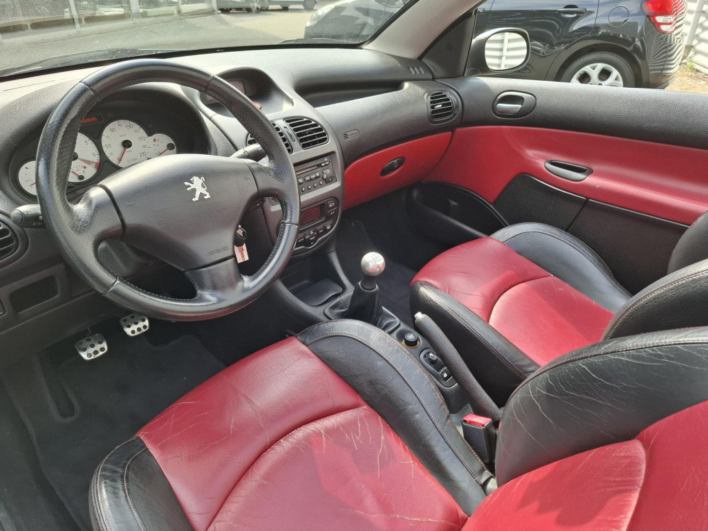 Peugeot 206 cc 2.0i 16v cabriolet clima/leder/park