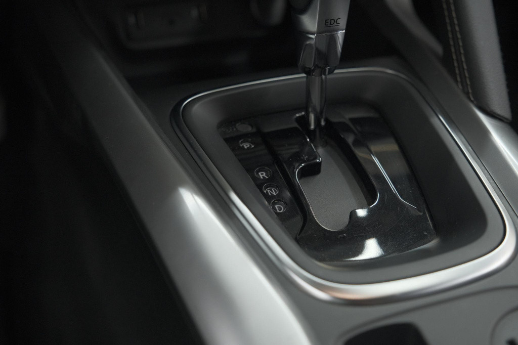 Renault Kadjar tce 130 intens | trekhaak | camera | dodehoekdetectie | navi