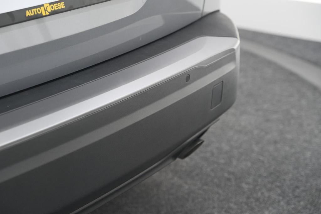 Peugeot 2008 puretech 100 allure | camera | navigatie | parkeersensoren | a