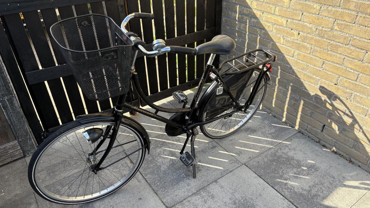Zwarte opoefiets 24 inch