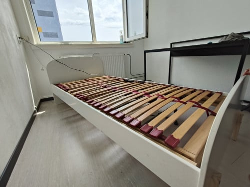 Bed 90x200