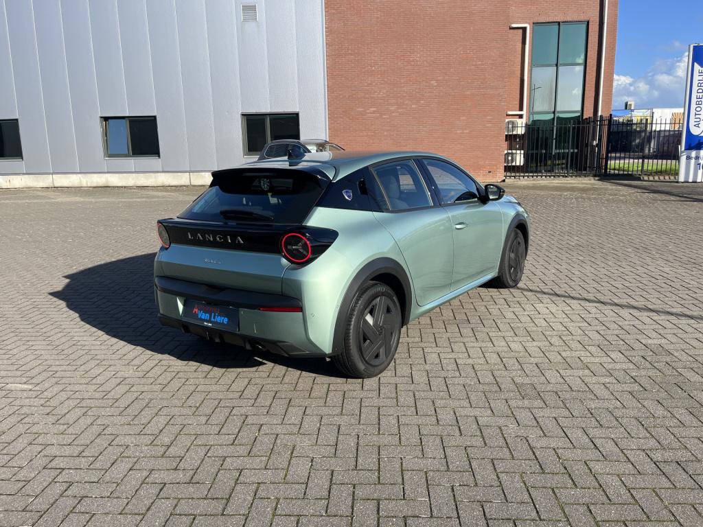 Lancia Y(psilon) 1.2 turbo hybrid