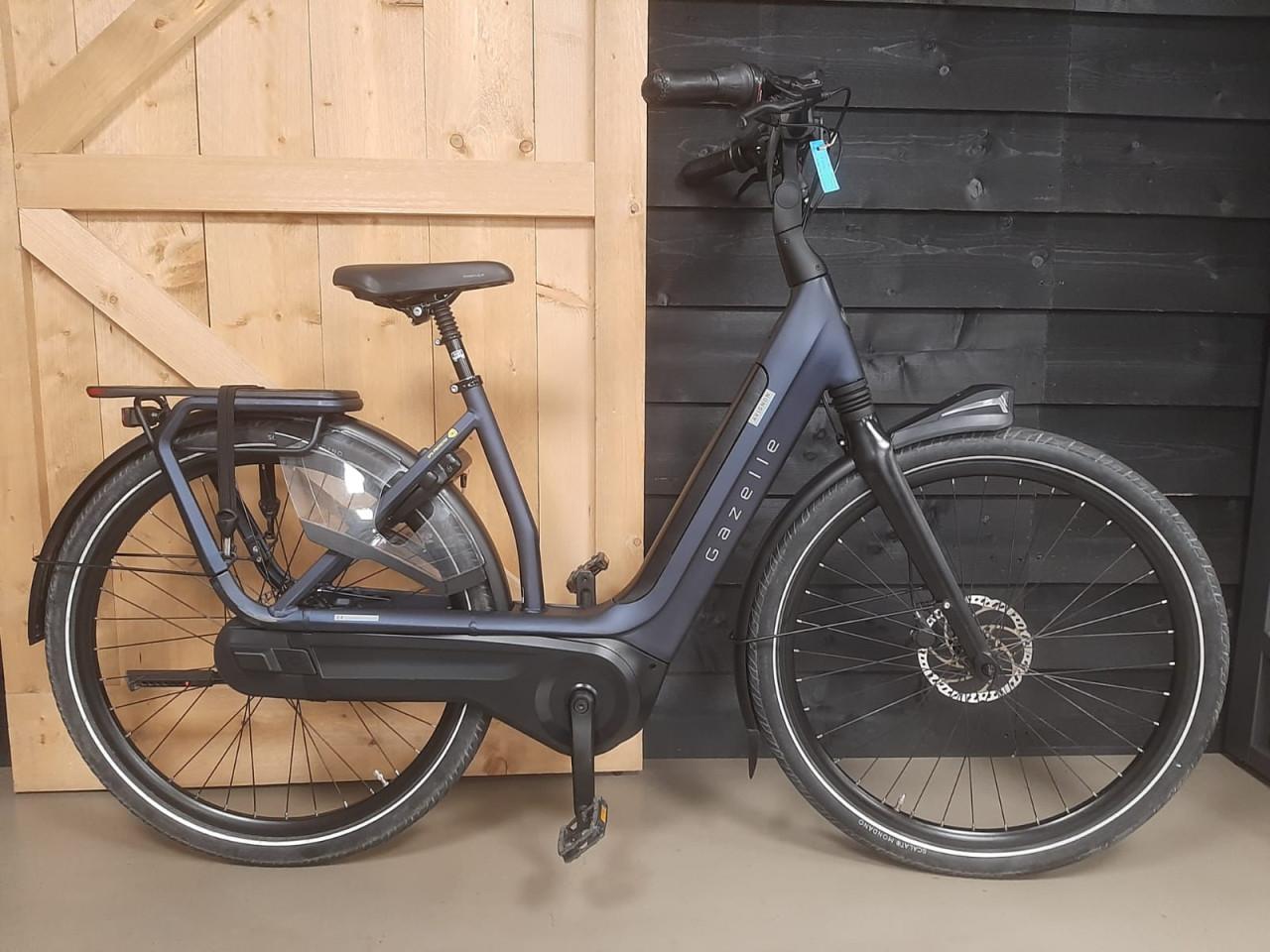 Zeer mooie 3 jaar jonge Gazelle Avignon C8 HMB connect