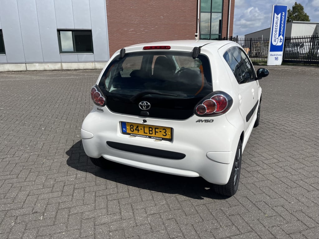 Toyota Aygo 1.0-12v comfort