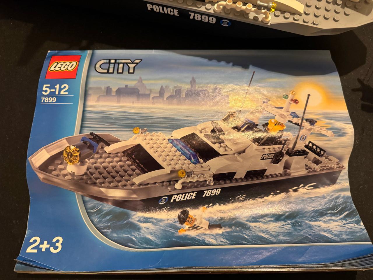 Lego City politie boot met helikopter 7899