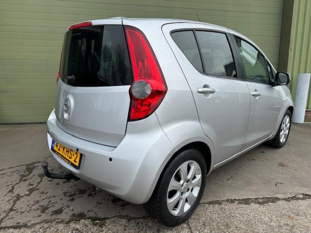Opel Agila 1.2 edition trekhaak airco