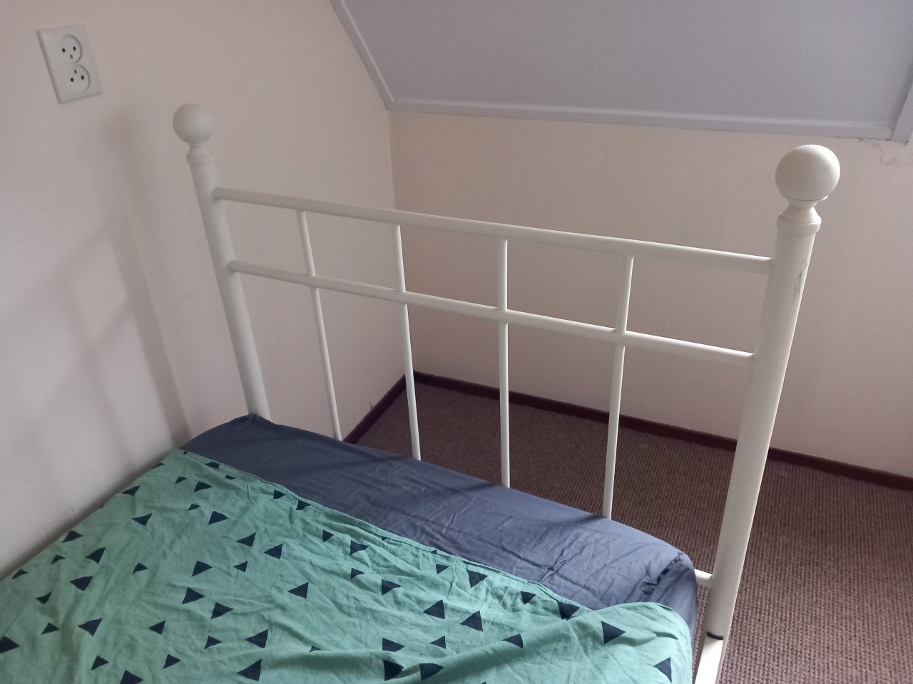 Kinderbed / logeerbed