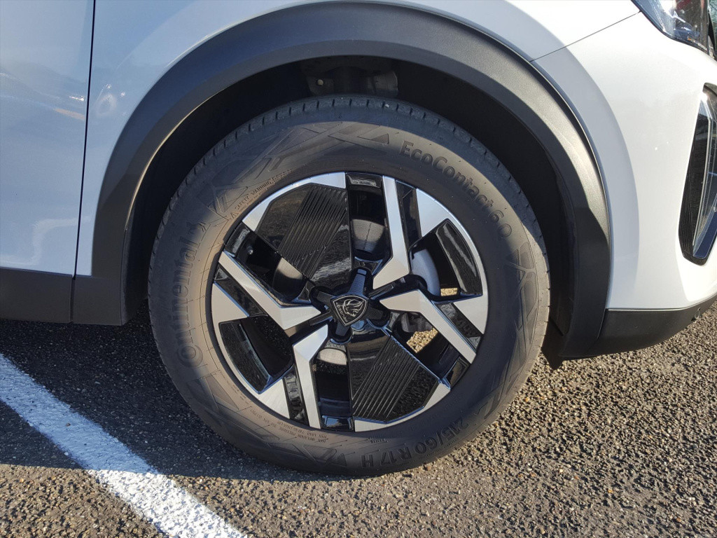 Peugeot 2008 allure 1.2 puretech 100pk navigatie | achteruitrijcamera | app