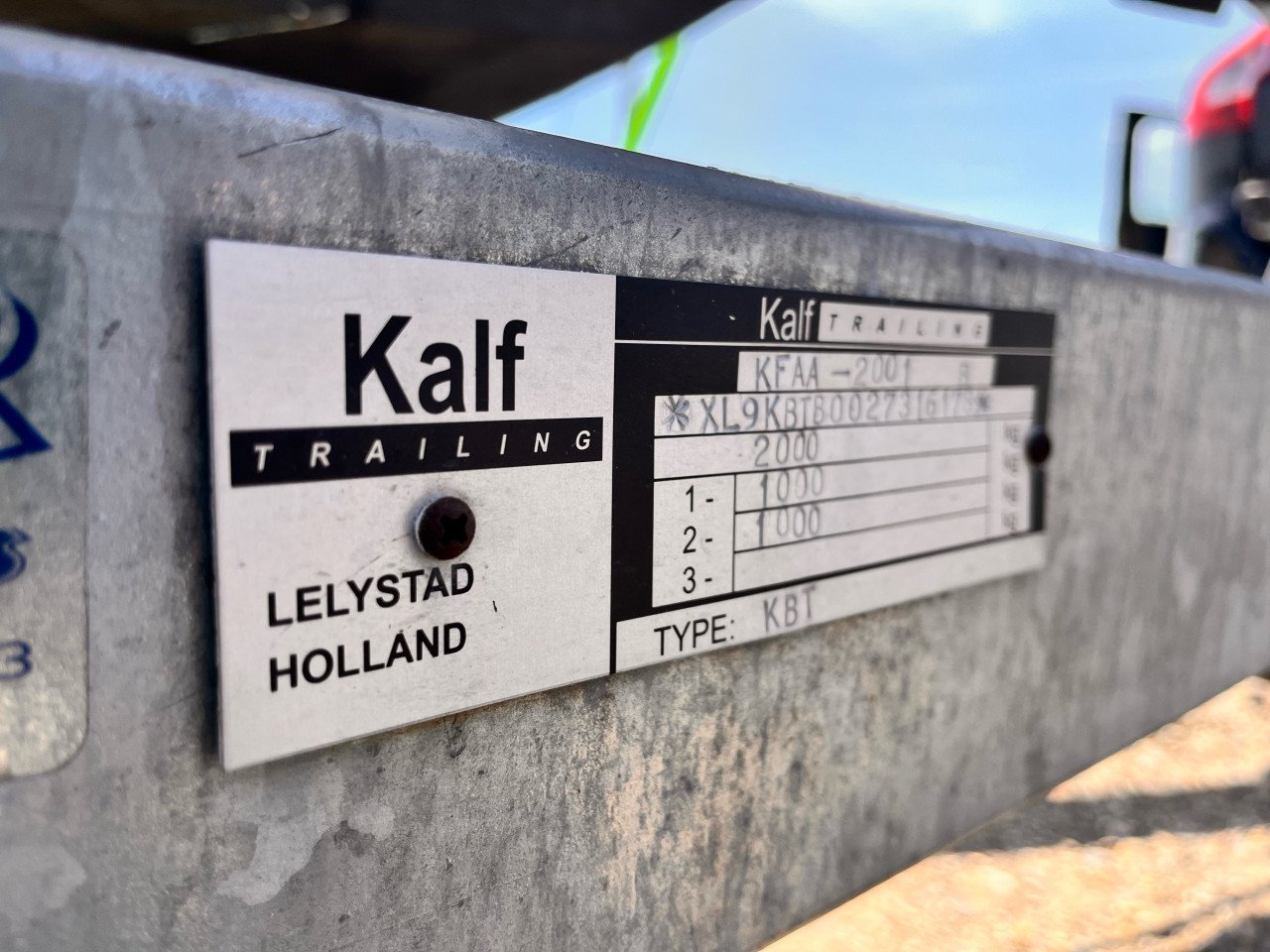 Nette Jeanneau Visboot Met Kalf trailer