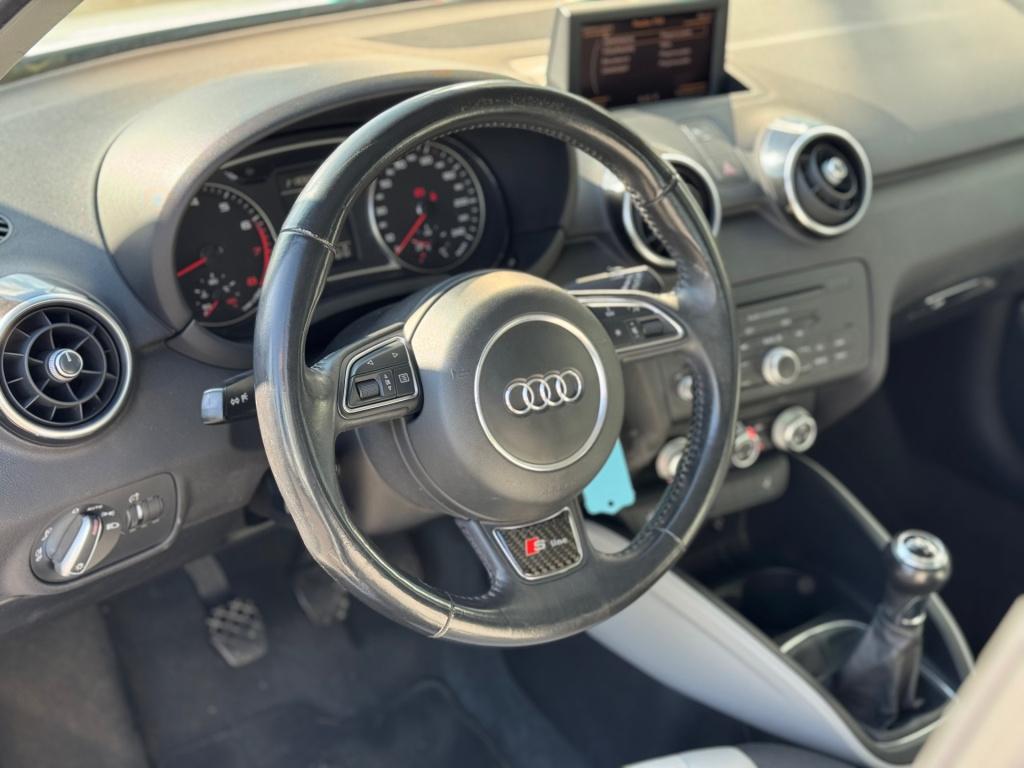 Audi A1 Sportback 1.4 tfsi ambition * cruise control * clima * navigatie * 