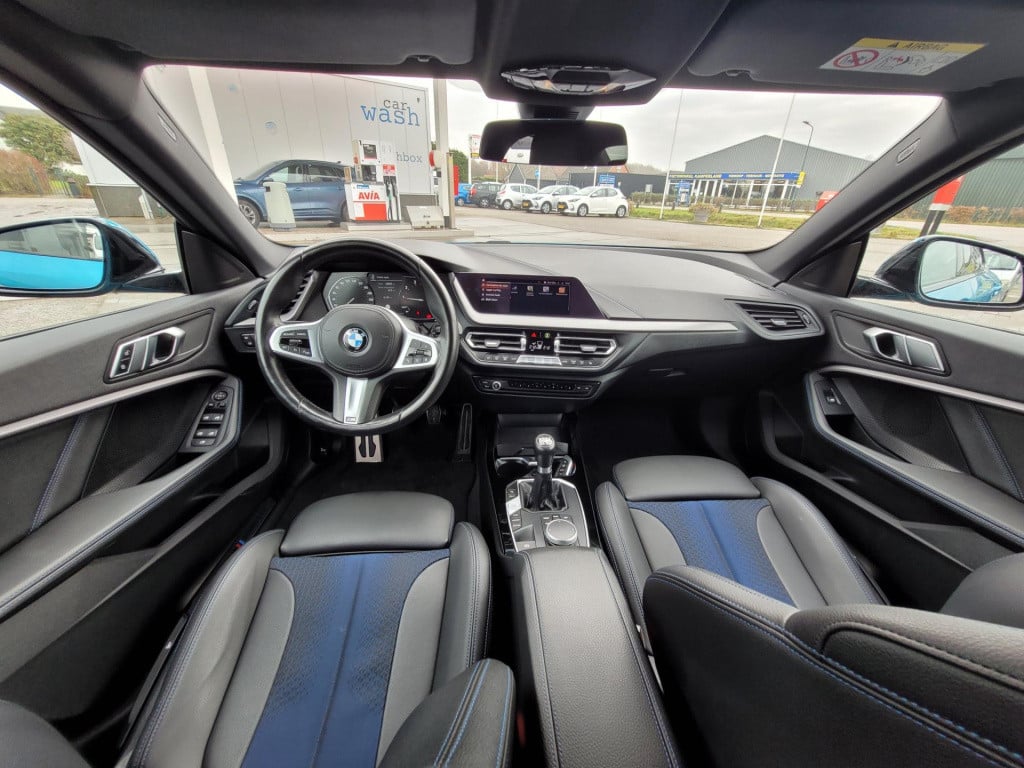 BMW 2-serie gran coupé 218i 218i m sport edition full led navigatie carplay