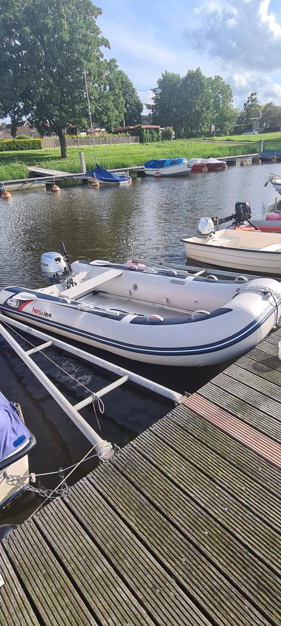 Rubberbootje + 8pk motor