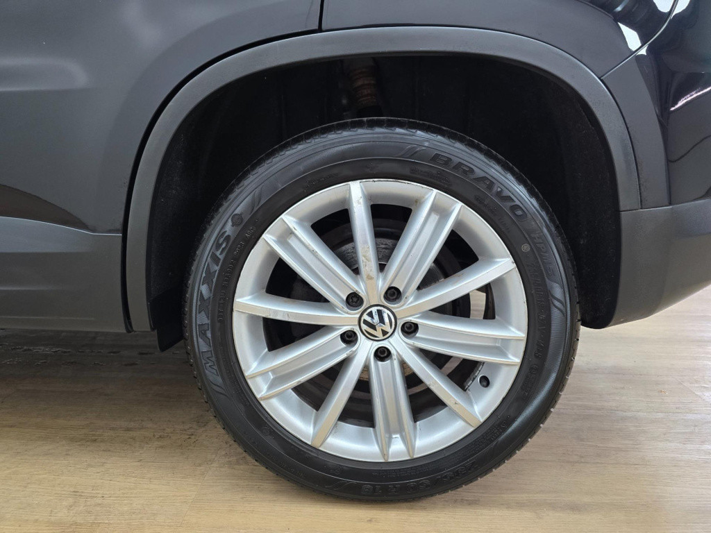 Volkswagen Tiguan occasion 2.0 tsi sport&style 4motion met panoramadak en c