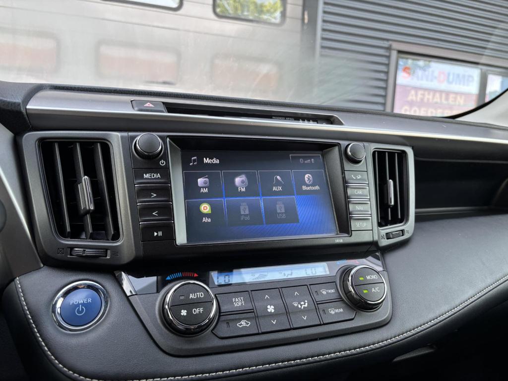 Toyota Rav4 2.5 hybrid dynamic