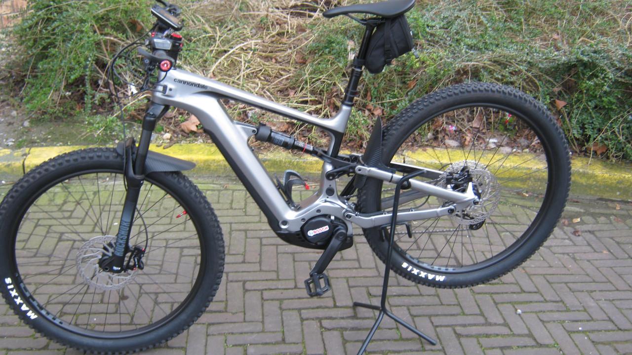 TE KOOP E-MTB CANNONDALE FULL SUSSPENS HEBIT NEO PLUS29 ER MET 907 KM ER OP