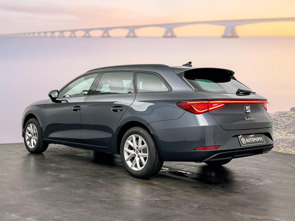 Seat Leon sportstourer style business intense 1.5 etsi 85 kw / 115 pk sta