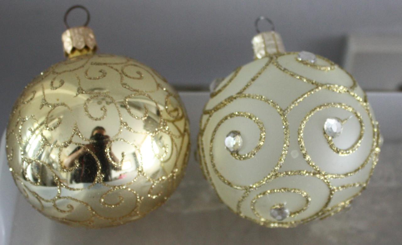 Set van 2 gazen barokkerstballen