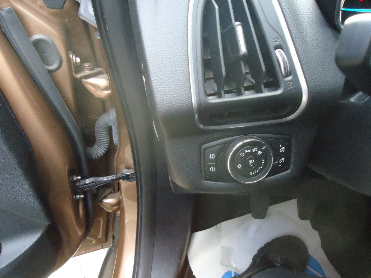 FORD B-MAX 10 ECOBOOST(100PK) TITANIUM