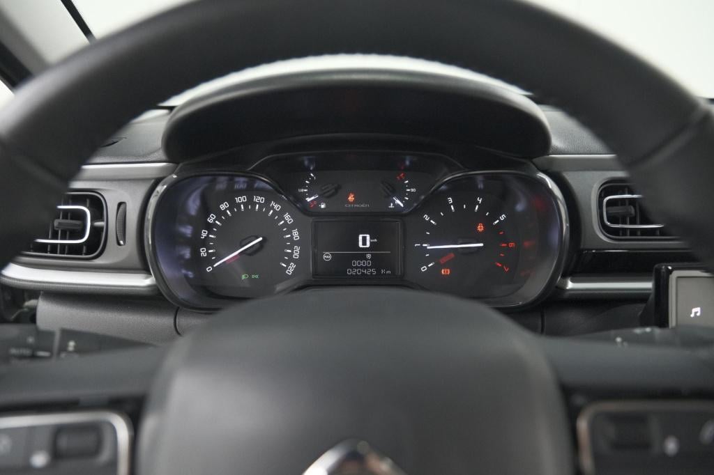 Citroen C3 puretech 110 max | keyless entry/start | camera | navigatie | pa