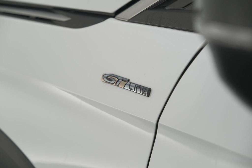 Peugeot 5008 puretech 130 eat8 gt-line | schuif-/kanteldak | trekhaak | ele