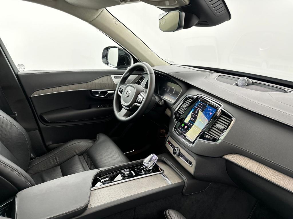 Volvo XC90 t8 455pk recharge ultra dark| full options!! b&w | luchtvering