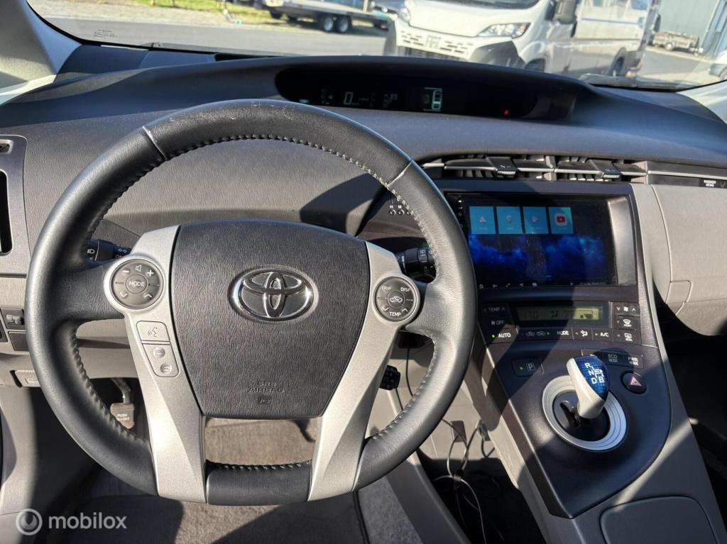 Toyota Prius 1.8 executive