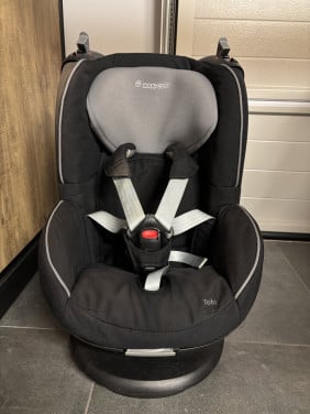 Autostoel tobi