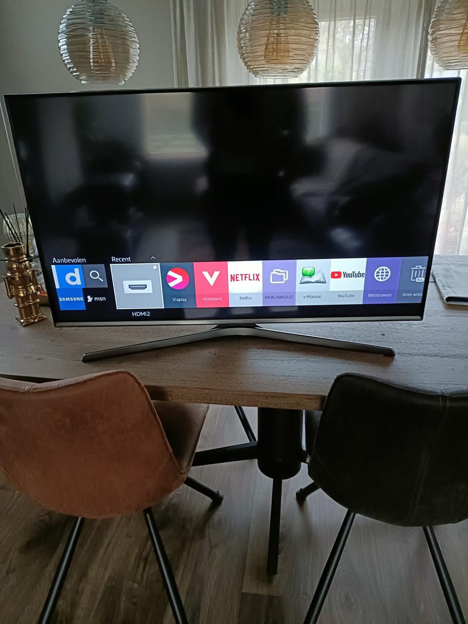 Samsung 40 Inch smart tv