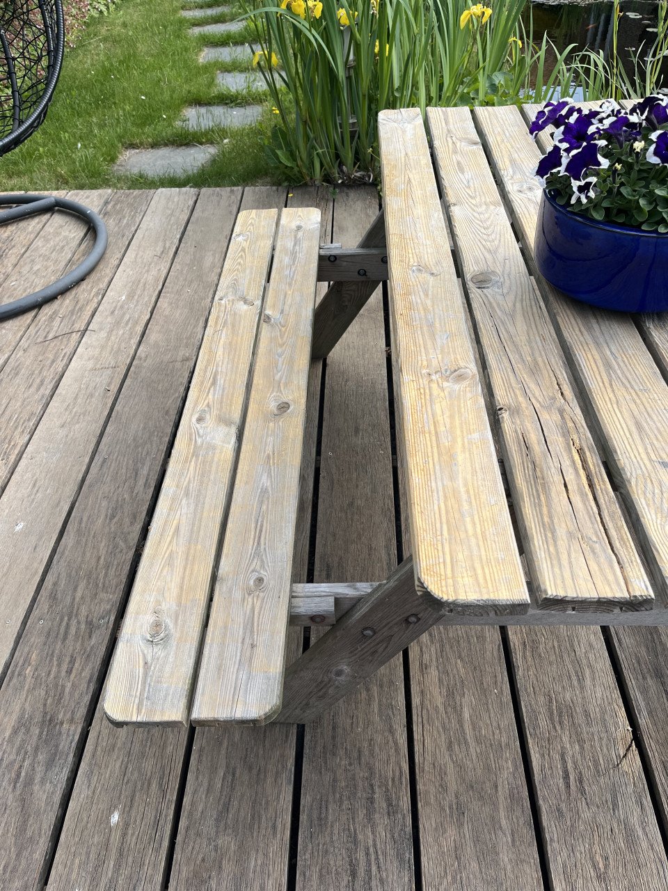 Houten picknicktafel